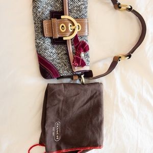 Coach mini shoulder bag